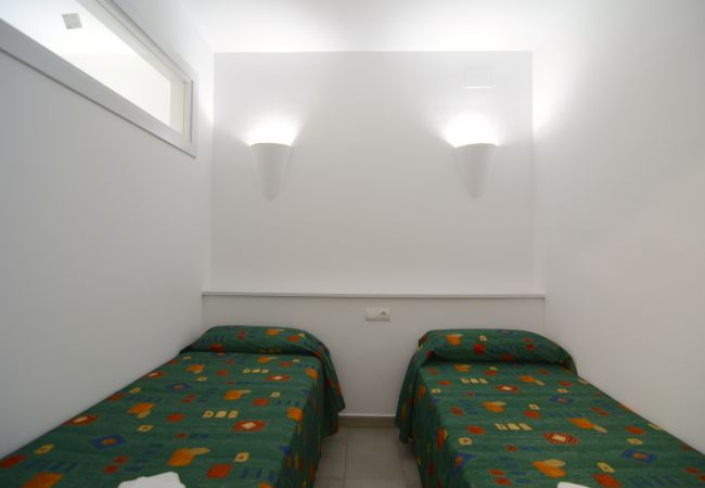 Апартаменты на Estartit - JARDINS DEL MAR 069 Апартаменты на Estartit - JARDINS DEL MAR 069