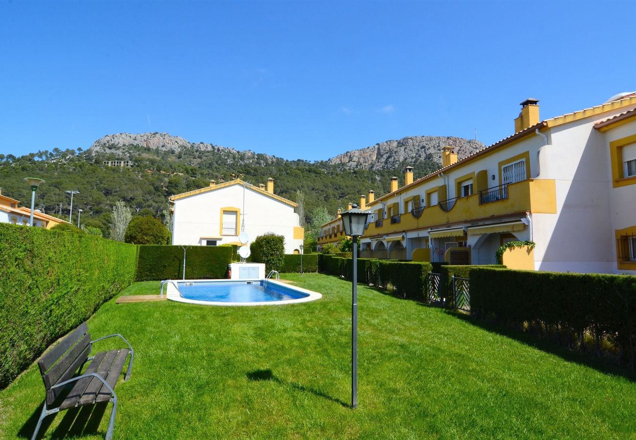 Дом на Эстартит / Estartit - TARRACO 25 (GIRONES) Дом на Эстартит / Estartit - TARRACO 25 (GIRONES)