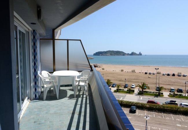 Апартаменты на Estartit - ROCAMAURA II 5-7 Апартаменты на Estartit - ROCAMAURA II 5-7