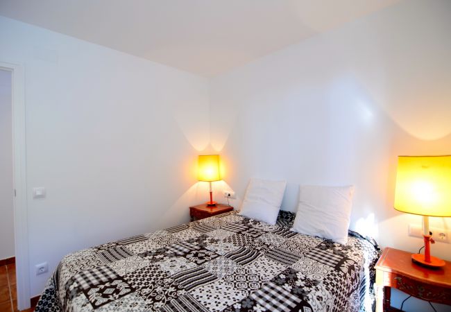 Апартаменты на Estartit - BLAU MAR (Cap de la Barra) Апартаменты на Estartit - BLAU MAR (Cap de la Barra)