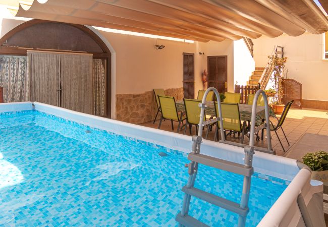 Дом на Muro - Ancla 011 fantástica casa de pueblo con jacuzzi, terraza y WiFi Дом на Muro - Ancla 011 fantástica casa de pueblo con jacuzzi, terraza y WiFi