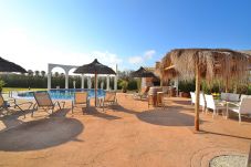 Вилла на Sa Pobla - Son Manyo 261 magnífica villa con piscina privada, gran zona exterior, zona infantil y aire acondicionado