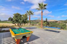 Особняк на Sa Pobla - Can Mussol 040 magnifica villa con piscina privada, gran jardín, zona infantil, billar, ping pong y WiFi