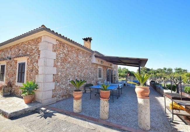 Особняк на Santa Margalida - Es Bosquerró 054 fantástica finca con piscina vallada, zona infantil, terraza, barbacoa y WiFi Особняк на Santa Margalida - Es Bosquerró 054 fantástica finca con piscina vallada, zona infantil, terraza, barbacoa y WiFi