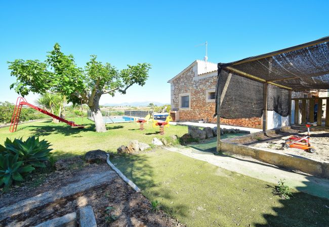 Особняк на Santa Margalida - Es Bosquerró 054 fantástica finca con piscina vallada, zona infantil, terraza, barbacoa y WiFi Особняк на Santa Margalida - Es Bosquerró 054 fantástica finca con piscina vallada, zona infantil, terraza, barbacoa y WiFi