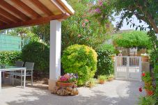 Дом на Can Picafort - Casa Alba 159 acogedora casa de vacaciones con jardín, terraza en zona residencial, barbacoa y WiFi