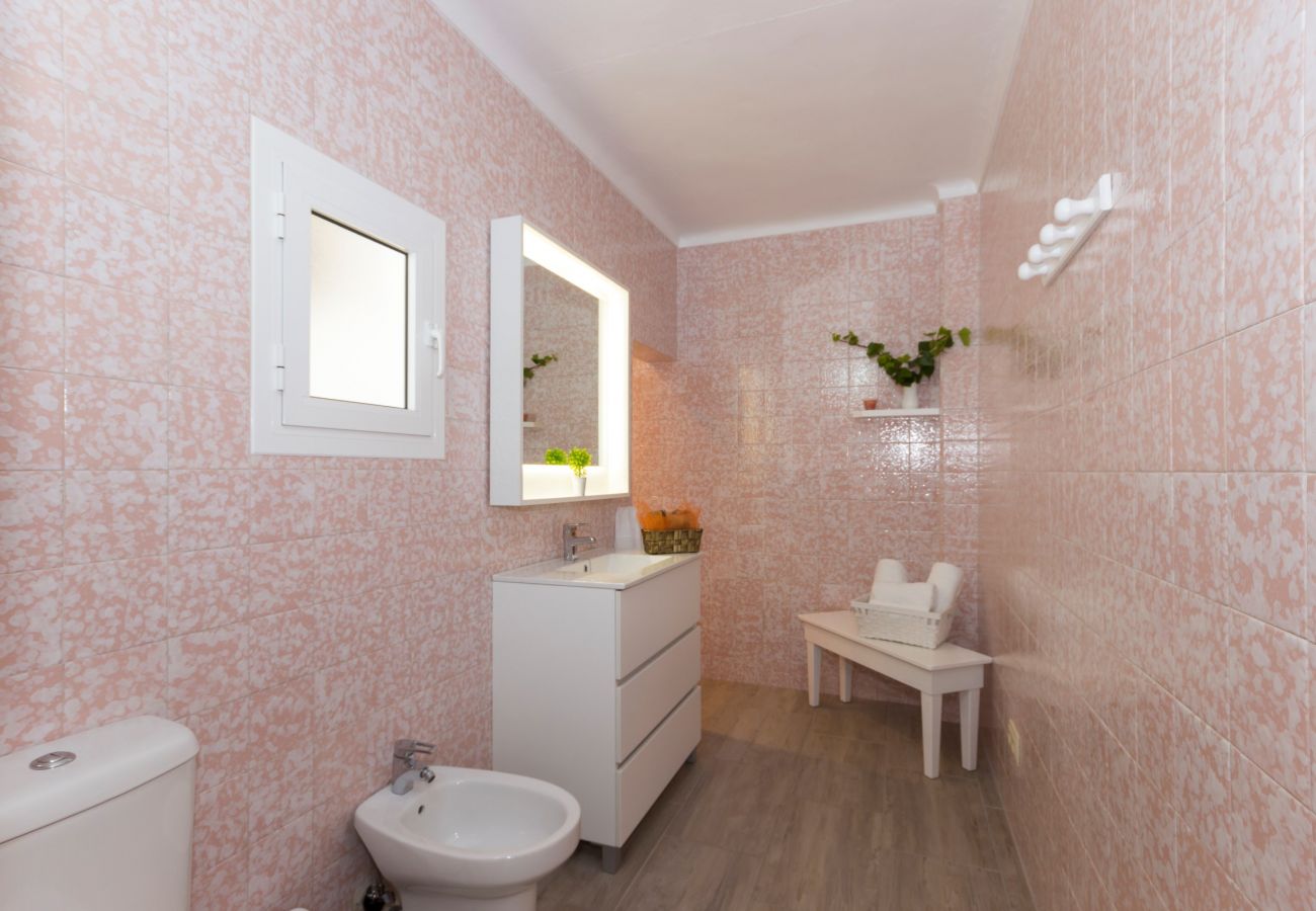 Дом на Santa Margalida - Can Cantino 213 fantástica casa de pueblo con piscina privada, aire acondicionado, terraza, barbacoa y WiFi Дом на Santa Margalida - Can Cantino 213 fantástica casa de pueblo con piscina privada, aire acondicionado, terraza, barbacoa y WiFi