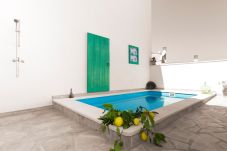 Дом на Santa Margalida - Can Cantino 213 fantástica casa de pueblo con piscina privada, aire acondicionado, terraza, barbacoa y WiFi