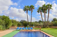 Особняк на Campos - Can Toni 403 tradicional finca con piscina privada, aire acondicionado, gran jardín y WiFi