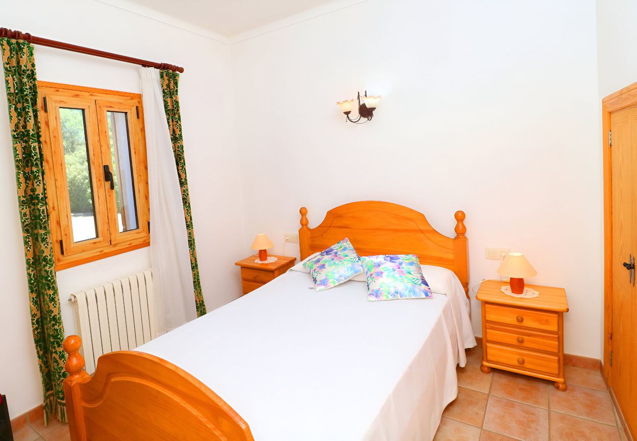 Особняк на Campos - Can Palea 407 finca con piscina privada con jardín, terraza, barbacoa y WiFi Особняк на Campos - Can Palea 407 finca con piscina privada con jardín, terraza, barbacoa y WiFi