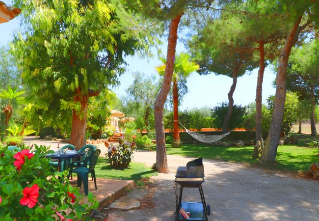 Особняк на Campos - Can Crestall 414 finca rústica con piscina privada, aire acondicionado, jardín y barbacoa Особняк на Campos - Can Crestall 414 finca rústica con piscina privada, aire acondicionado, jardín y barbacoa