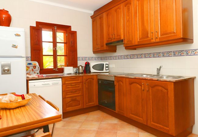 Особняк на Campos - Can Crestall 414 finca rústica con piscina privada, aire acondicionado, jardín y barbacoa Особняк на Campos - Can Crestall 414 finca rústica con piscina privada, aire acondicionado, jardín y barbacoa