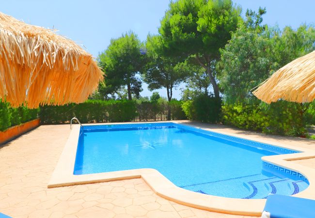 Особняк на Campos - Can Crestall 414 finca rústica con piscina privada, aire acondicionado, jardín y barbacoa Особняк на Campos - Can Crestall 414 finca rústica con piscina privada, aire acondicionado, jardín y barbacoa