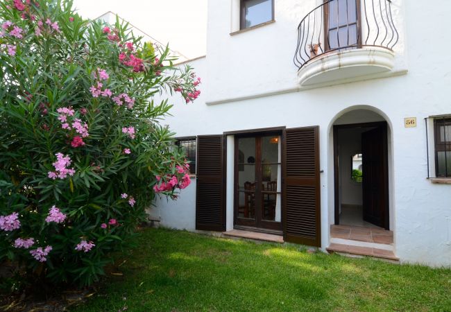 Дом на Pals - PIVERD DEL GOLF 56 Дом на Pals - PIVERD DEL GOLF 56