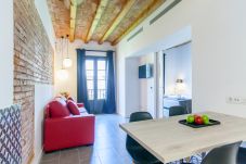 Апартаменты на Барселона / Barcelona - DELUXE квартира в аренду с террасой и бассейном в Барселоне (1 спальня)