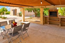 Особняк на Campos - Can Olivaret 419 fantástica finca con piscina privada, terraza, barbacoa y WiFi