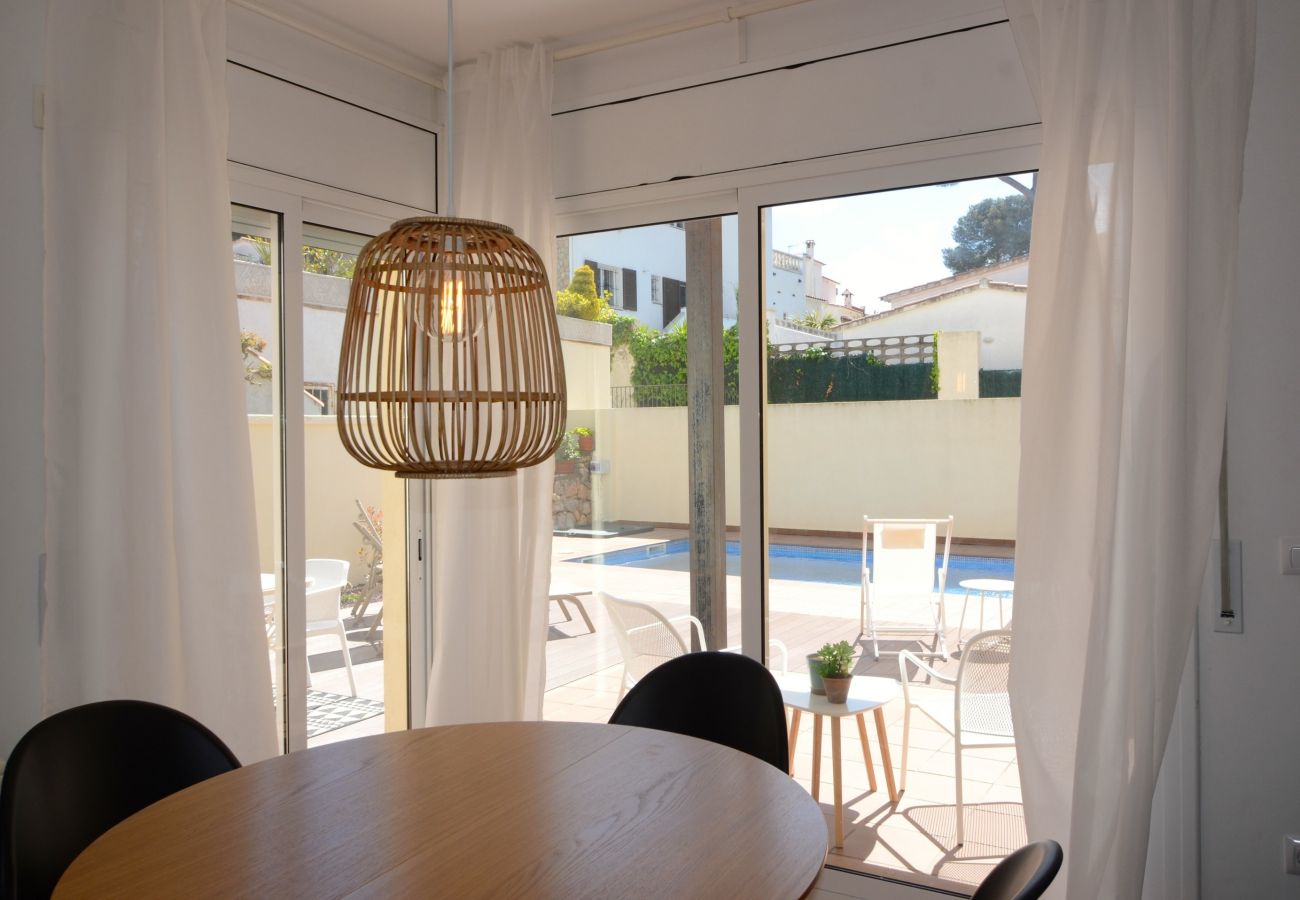 Вилла на L'Escala - VILLA PISCINA PRIVADA COSSIS Вилла на L'Escala - VILLA PISCINA PRIVADA COSSIS