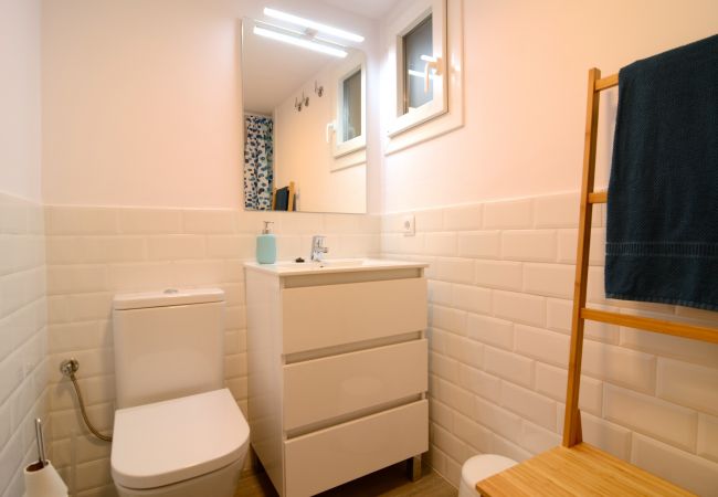 Апартаменты на Estartit - ROCAMAURA III BX-9 Апартаменты на Estartit - ROCAMAURA III BX-9