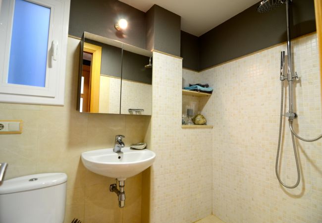 Апартаменты на Estartit - ROCAMAURA II 6-3 Апартаменты на Estartit - ROCAMAURA II 6-3