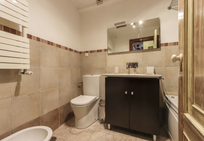 Grand Parliament Duplex by Homing Grand Parliament Duplex by Homing