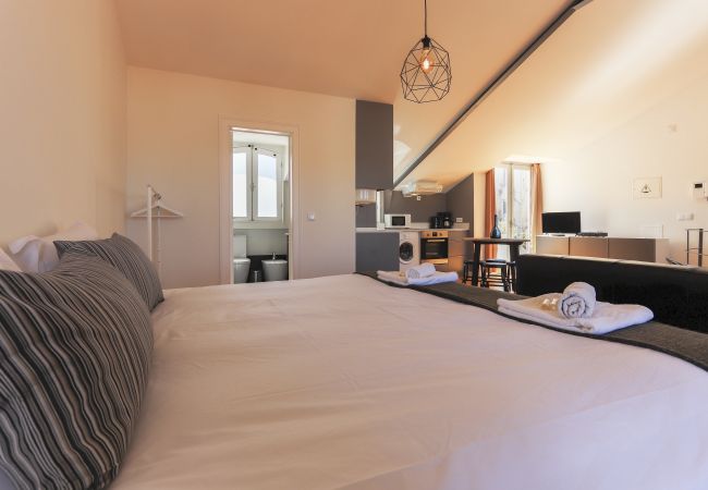 Квартира-студия на Lisboa - SANTA CATARINA STYLISH Квартира-студия на Lisboa - SANTA CATARINA STYLISH