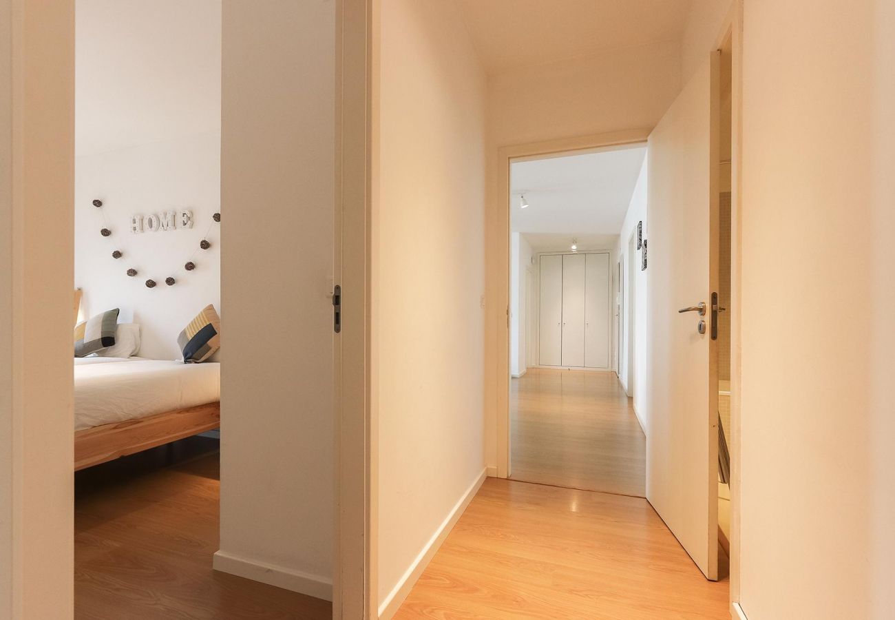 MODERN & BRIGHT AVENIDAS NOVAS by HOMING MODERN & BRIGHT AVENIDAS NOVAS by HOMING