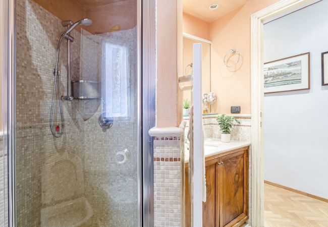 Апартаменты на Lucca - Homey Spacious 4 Bedrooms Flat in Lucca Апартаменты на Lucca - Homey Spacious 4 Bedrooms Flat in Lucca