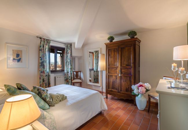 Апартаменты на Lucca - 2 Bedrooms Spacious Apartment with Elevator in Lucca Апартаменты на Lucca - 2 Bedrooms Spacious Apartment with Elevator in Lucca