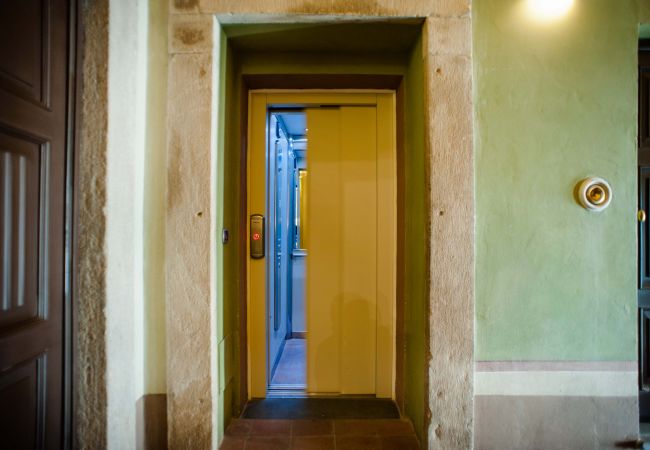 Апартаменты на Lucca - BEYOND THE EXTRAORDINARY Romantic Quiet Spacious Apartment Next to Guinigi Tower Апартаменты на Lucca - BEYOND THE EXTRAORDINARY Romantic Quiet Spacious Apartment Next to Guinigi Tower