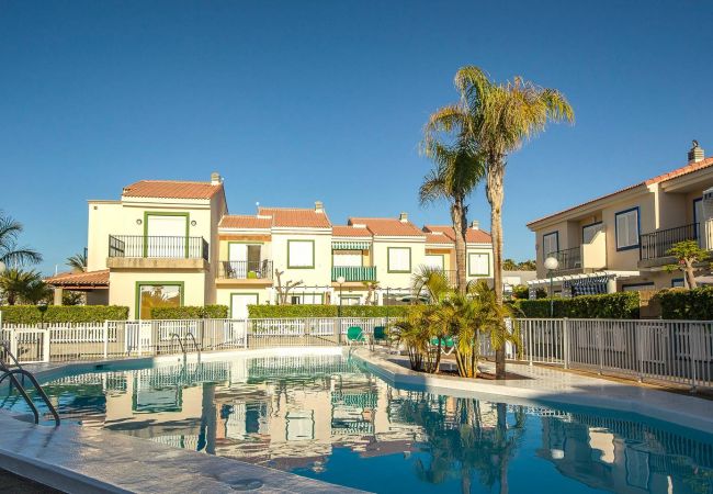  на San Bartolomé de Tirajana - Bonito duplex en Pasito Blanco by CanariasGetaway