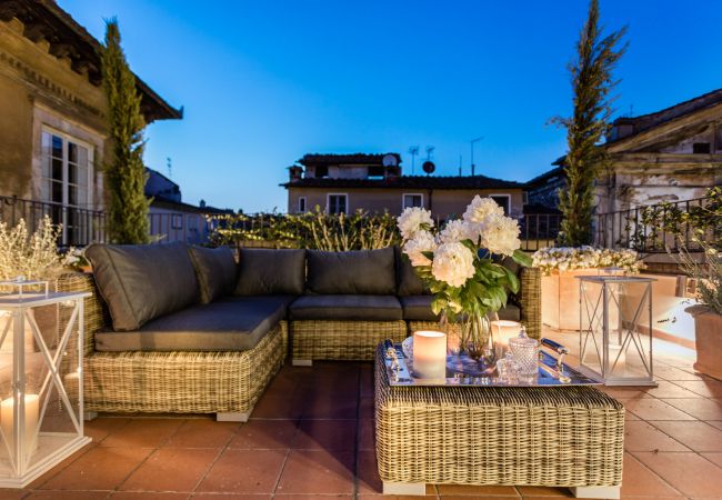 Апартаменты на Lucca - Flourish Apartment with Grand Terrace inside Lucca City Centre Апартаменты на Lucca - Flourish Apartment with Grand Terrace inside Lucca City Centre