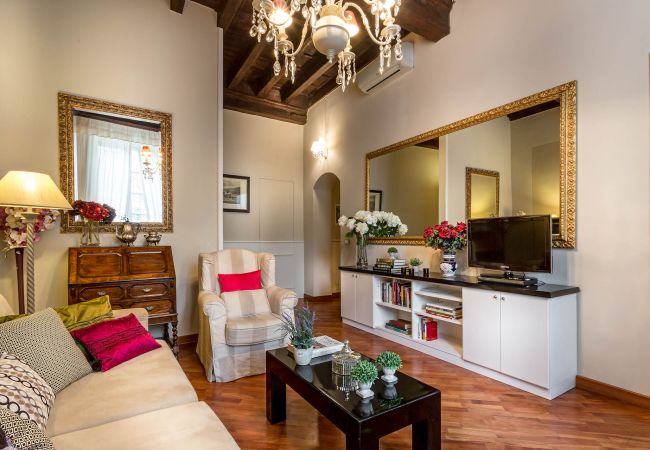 Апартаменты на Lucca - Opera Music in a Spacious Central Apartment Overlooking the Cathedral Апартаменты на Lucca - Opera Music in a Spacious Central Apartment Overlooking the Cathedral