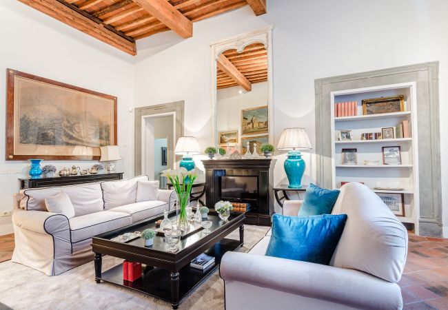 Апартаменты на Lucca - Casa Simonetta: Modern and Antique Ground Floor Apartment inside the Walls of Lucca Апартаменты на Lucca - Casa Simonetta: Modern and Antique Ground Floor Apartment inside the Walls of Lucca