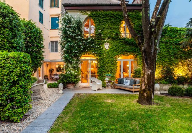 Апартаменты на Lucca - LA CASINA Luxury Home inside the Walls of Lucca with Garden, A/c, Wifi Апартаменты на Lucca - LA CASINA Luxury Home inside the Walls of Lucca with Garden, A/c, Wifi