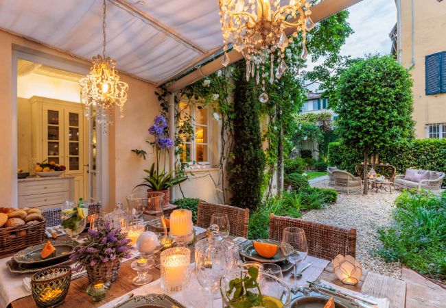 Апартаменты на Lucca - LA CASINA Luxury Home inside the Walls of Lucca with Garden, A/c, Wifi Апартаменты на Lucca - LA CASINA Luxury Home inside the Walls of Lucca with Garden, A/c, Wifi