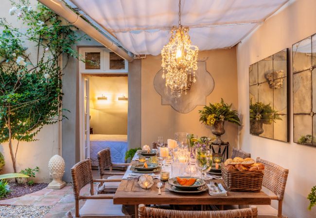 Апартаменты на Lucca - LA CASINA Luxury Home inside the Walls of Lucca with Garden, A/c, Wifi Апартаменты на Lucca - LA CASINA Luxury Home inside the Walls of Lucca with Garden, A/c, Wifi