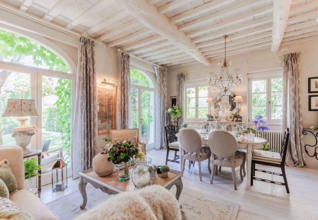 Апартаменты на Lucca - LA CASINA Luxury Home inside the Walls of Lucca with Garden, A/c, Wifi Апартаменты на Lucca - LA CASINA Luxury Home inside the Walls of Lucca with Garden, A/c, Wifi