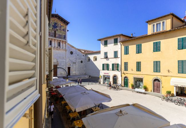 Апартаменты на Lucca - CASA SAN FREDIANO 3 Luxury Bedrooms and a Charming LUCCA View Inside the Walls Апартаменты на Lucca - CASA SAN FREDIANO 3 Luxury Bedrooms and a Charming LUCCA View Inside the Walls