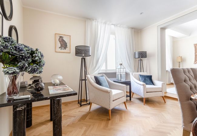 Апартаменты на Lucca - CASA SAN FREDIANO 3 Luxury Bedrooms and a Charming LUCCA View Inside the Walls Апартаменты на Lucca - CASA SAN FREDIANO 3 Luxury Bedrooms and a Charming LUCCA View Inside the Walls