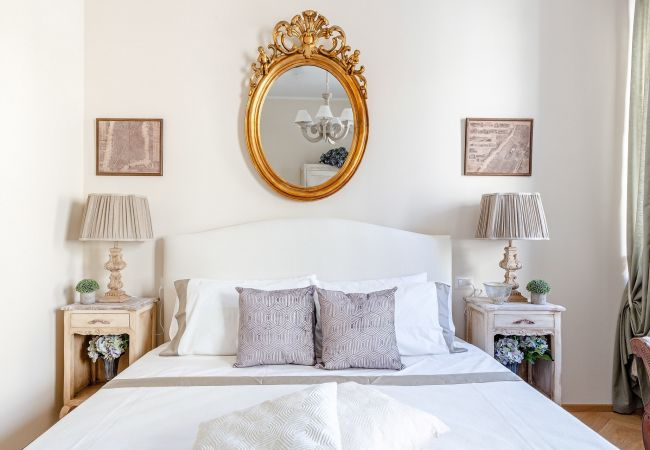 Апартаменты на Lucca - CASA SAN FREDIANO 3 Luxury Bedrooms and a Charming LUCCA View Inside the Walls Апартаменты на Lucca - CASA SAN FREDIANO 3 Luxury Bedrooms and a Charming LUCCA View Inside the Walls