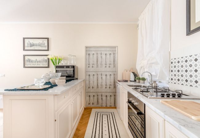 Апартаменты на Lucca - CASA SAN FREDIANO 3 Luxury Bedrooms and a Charming LUCCA View Inside the Walls Апартаменты на Lucca - CASA SAN FREDIANO 3 Luxury Bedrooms and a Charming LUCCA View Inside the Walls