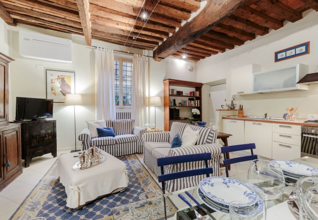 Апартаменты на Lucca - Stylish Smart Ground Floor Apartment inside Lucca Апартаменты на Lucca - Stylish Smart Ground Floor Apartment inside Lucca