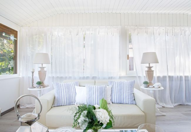 Вилла на Forte dei Marmi - FORTE DEI MARMI House 150 metres from the Beach Вилла на Forte dei Marmi - FORTE DEI MARMI House 150 metres from the Beach