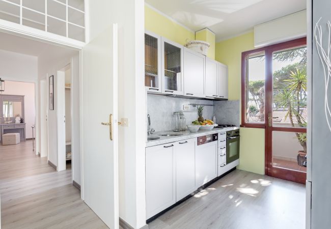 Вилла на Forte dei Marmi - FORTE DEI MARMI House 150 metres from the Beach Вилла на Forte dei Marmi - FORTE DEI MARMI House 150 metres from the Beach