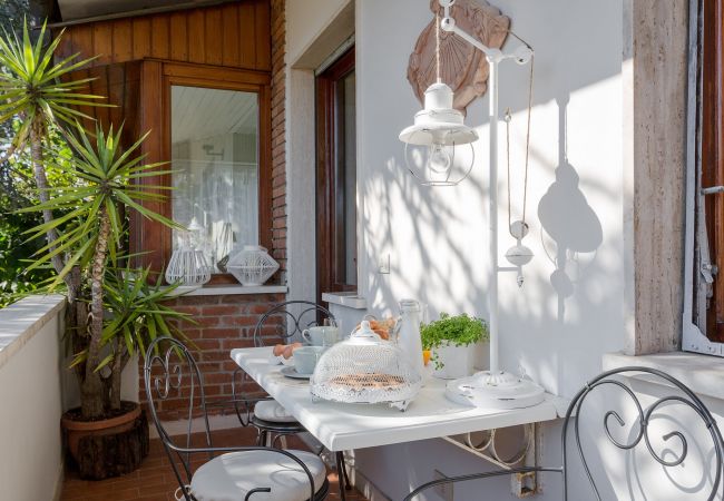 Вилла на Forte dei Marmi - FORTE DEI MARMI House 150 metres from the Beach Вилла на Forte dei Marmi - FORTE DEI MARMI House 150 metres from the Beach