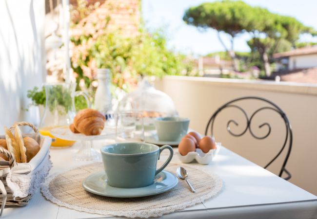 Вилла на Forte dei Marmi - FORTE DEI MARMI House 150 metres from the Beach Вилла на Forte dei Marmi - FORTE DEI MARMI House 150 metres from the Beach