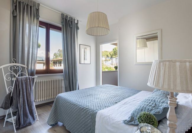 Вилла на Forte dei Marmi - FORTE DEI MARMI House 150 metres from the Beach Вилла на Forte dei Marmi - FORTE DEI MARMI House 150 metres from the Beach