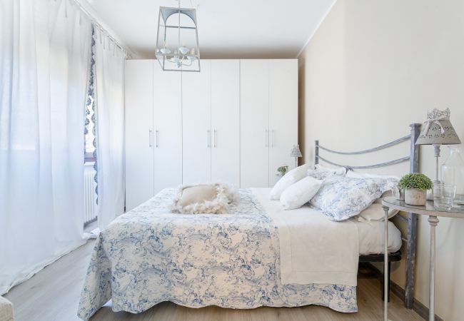 Вилла на Forte dei Marmi - FORTE DEI MARMI House 150 metres from the Beach Вилла на Forte dei Marmi - FORTE DEI MARMI House 150 metres from the Beach