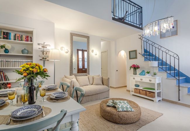 Вилла на Viareggio - VILLA PAOLA house close to the Beach in VIAREGGIO Вилла на Viareggio - VILLA PAOLA house close to the Beach in VIAREGGIO