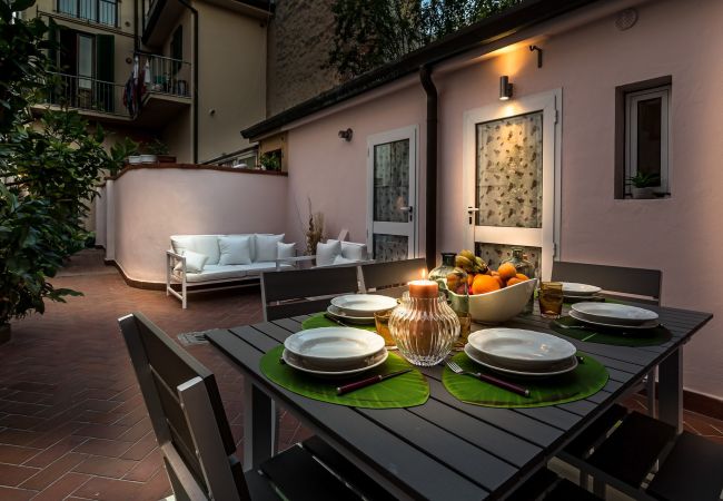 Вилла на Viareggio - VILLA PAOLA house close to the Beach in VIAREGGIO Вилла на Viareggio - VILLA PAOLA house close to the Beach in VIAREGGIO